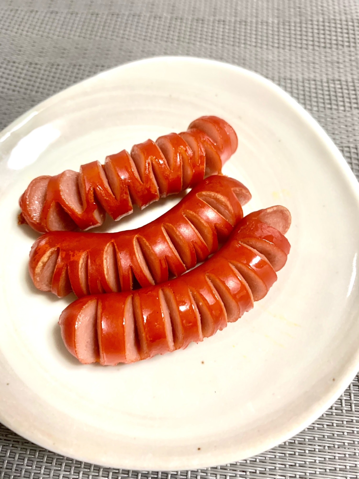 コレ天 ウインナーのかわいい切り方