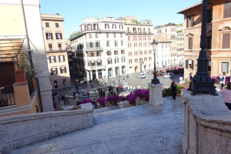 スペイン広場にトレヴィの泉、ローマ観光で本場のジェラートを食べたい！旅行記事emoエモ- 旅メディア