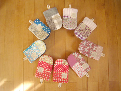 暮らし これなら簡単！子どもの手に合わせて作る「あったかキッズミトン」作り方 - 家電 Watch