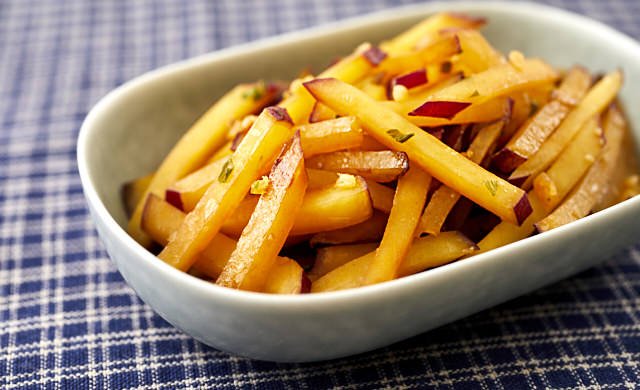 朝ごはんや常備菜に！「さつまいものハチミツレモン煮」 - 朝時間.jp