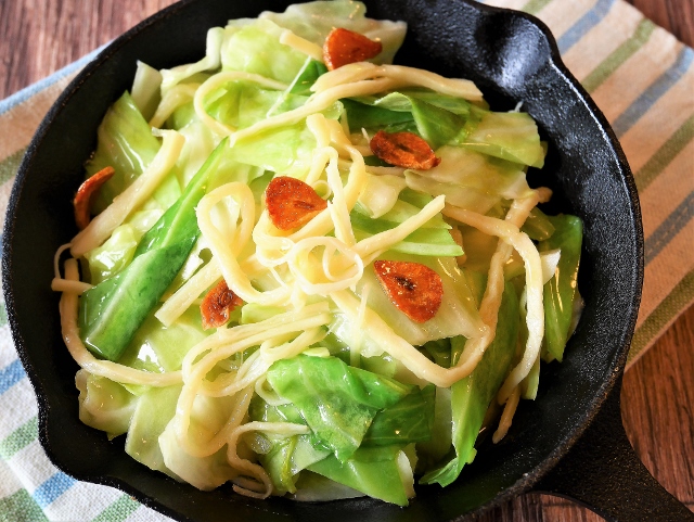 さきいかともやしのピリ辛おつまみ