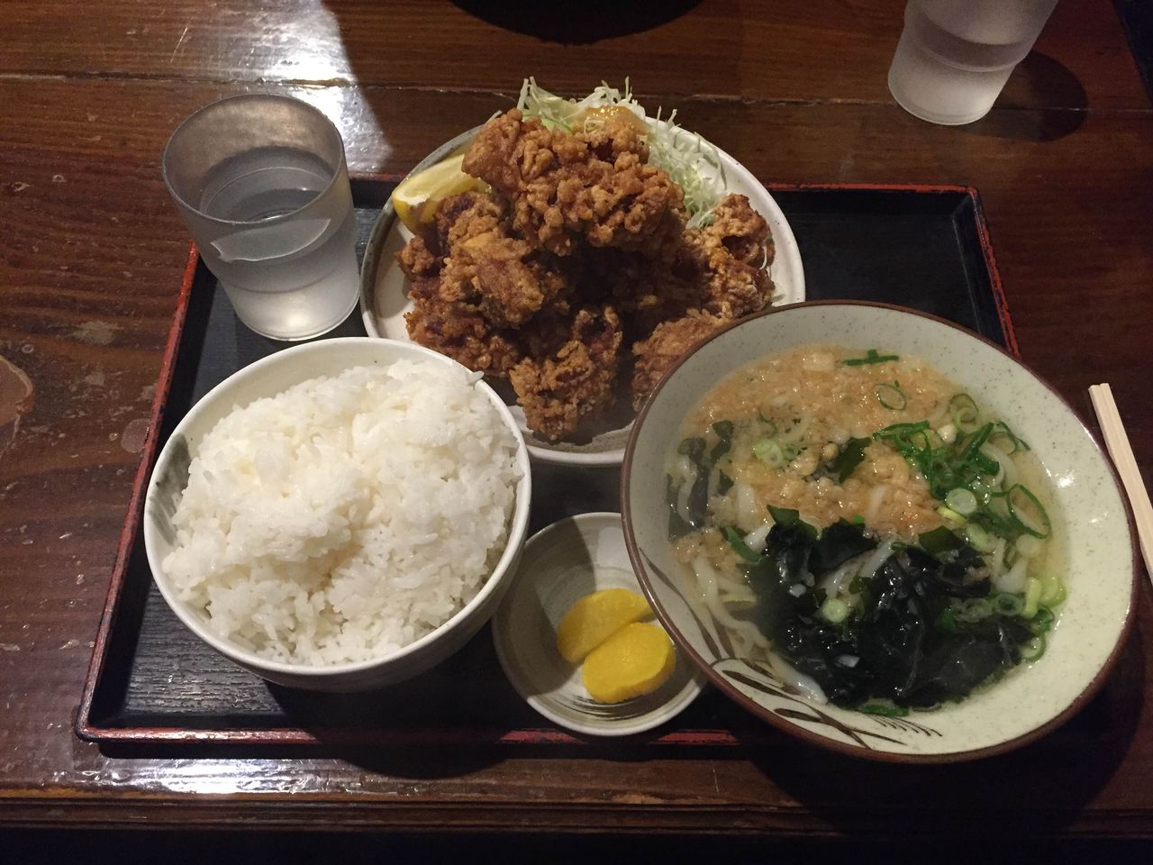 狂気のデカ盛りタワー唐揚げ丼！福岡大学そばのガッツリ系定食屋！大和家Ｂ級グルメランチ紀行