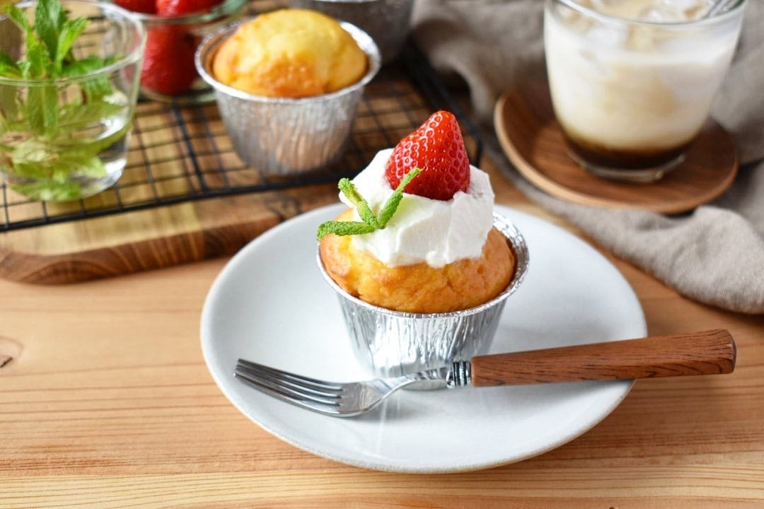 いちごとバナナのヨーグルトマフィン - ハギュット協会