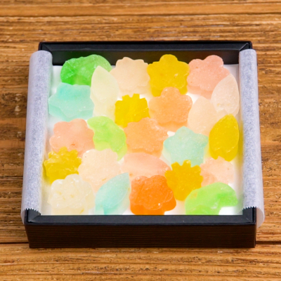 新茶の舞う琥珀糖 - Kohaku Jelly-candy of fresh green tea leaves琥珀糖のレシピ アイディア 作り方wagashi studio