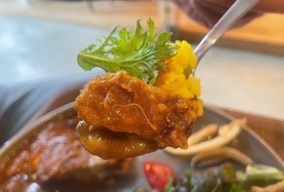 INDIAN CURRY 三番街店：大阪-梅田 甘くて辛いカレーが中毒性抜群！着席30秒でカレー到着！ - スパイスパッチョ