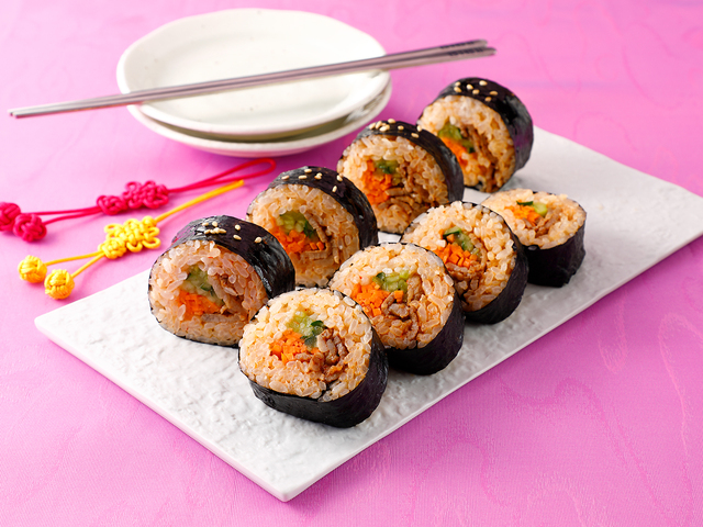 折りたたむだけですぐおいしい！ らくちん四角キンパ』 刊行株式会社自由国民社のプレスリリース