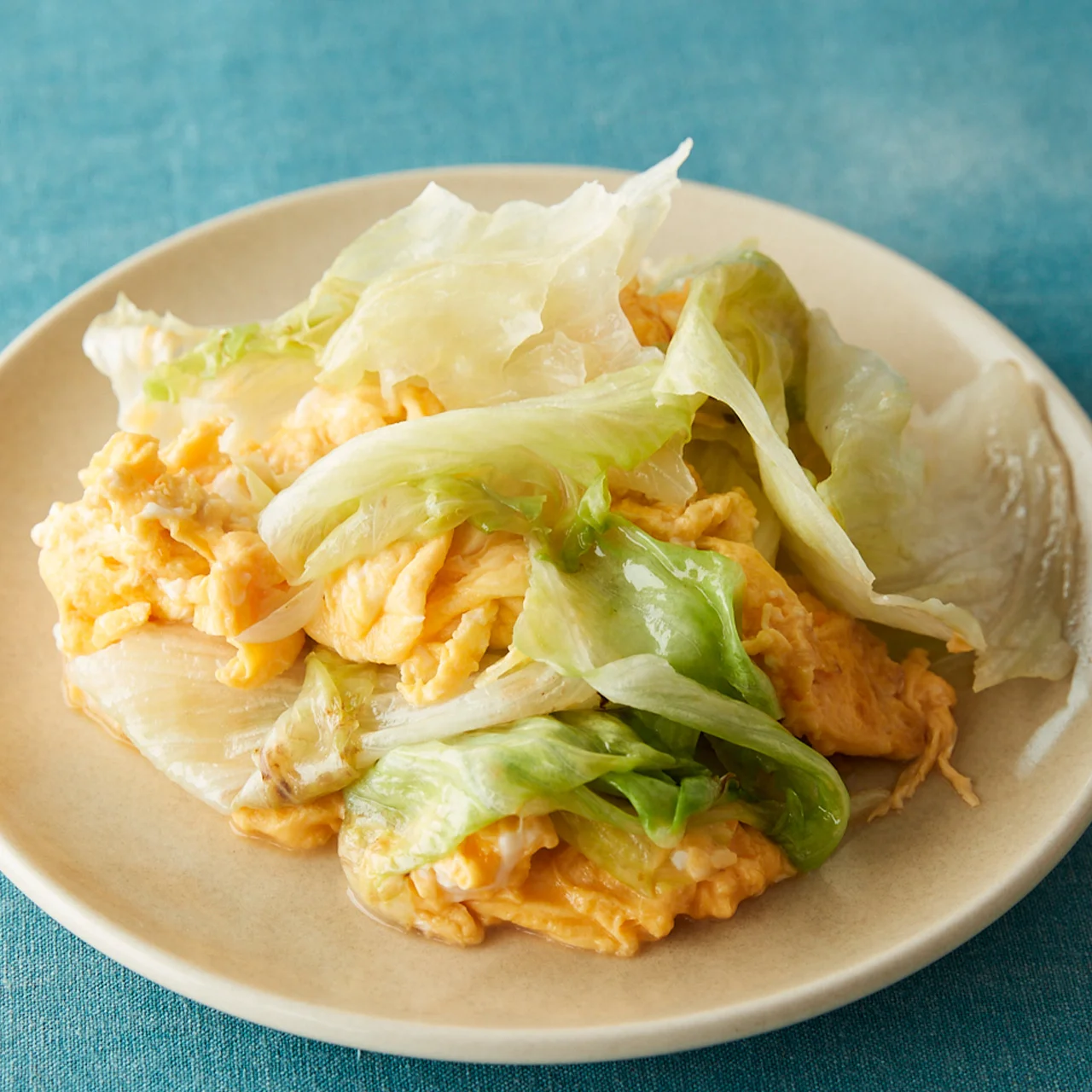 野菜ひとつ 塩昆布でレタスの浅漬け