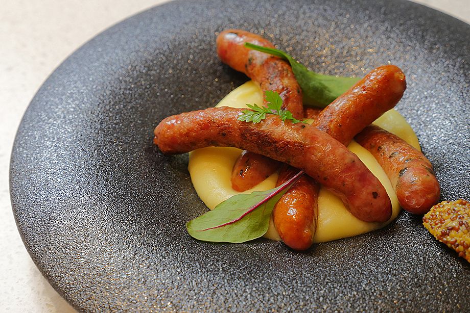 ソーセージ盛り合わせ」久が原キッチン イタリアン酒場＆ビアガーデンのメニューイタリア料理