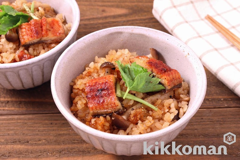 炊飯器で、うなぎご飯。簡単過ぎだけど料亭風な上品な味『うなぎ炊き込みご飯』食で楽しむ魔女♪野菜たっぷり彩りレシピ帳