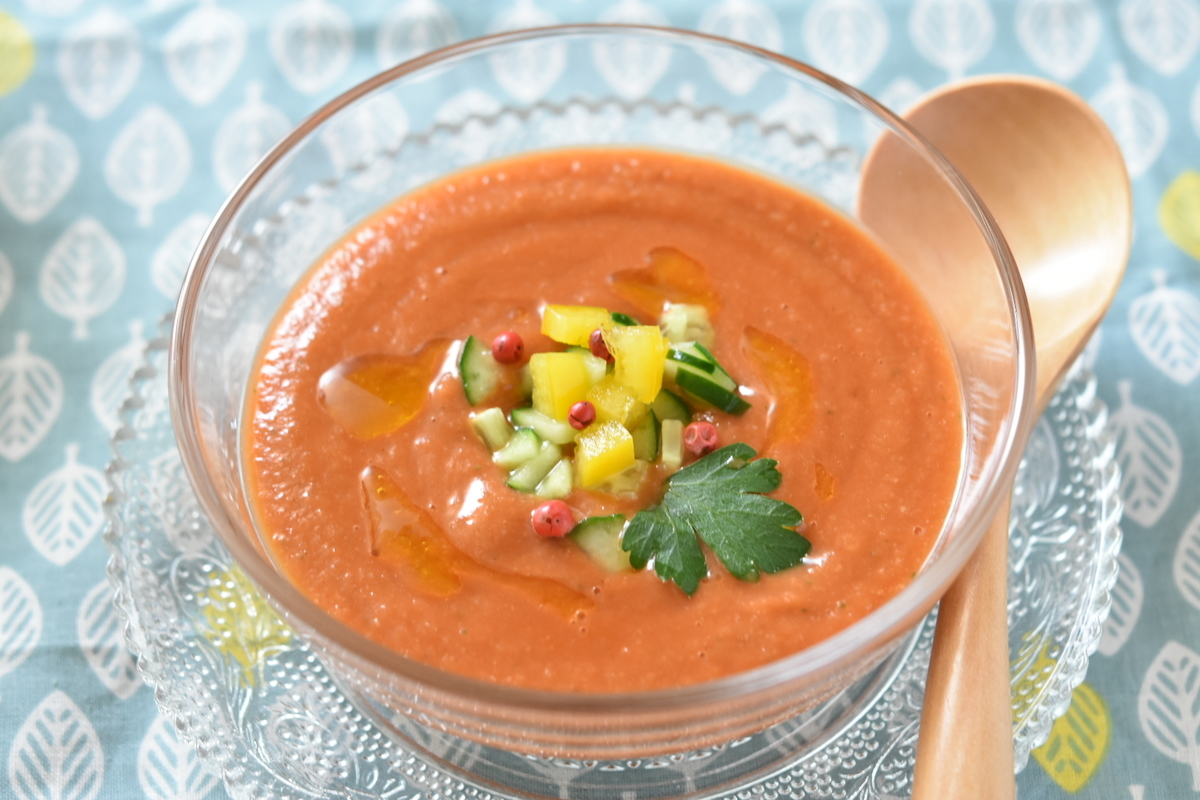トマト缶で作る冷たいスープ ガスパチョ