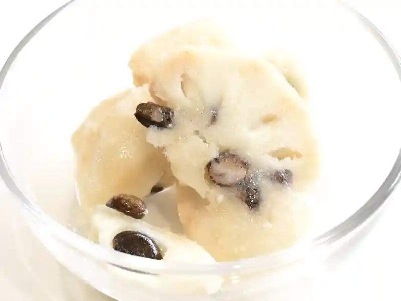 台湾の冬の果物 鳳梨釈迦頭 パイナップル釈迦頭 が出回り始めました❣️ そして、大きな晩白柚も‼️さち