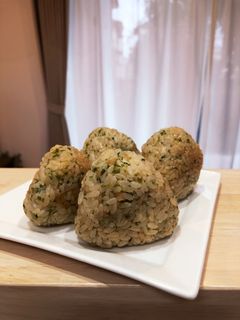 オートミールレシピ 米を使わない悪魔のおにぎり ダイエット- YouTube