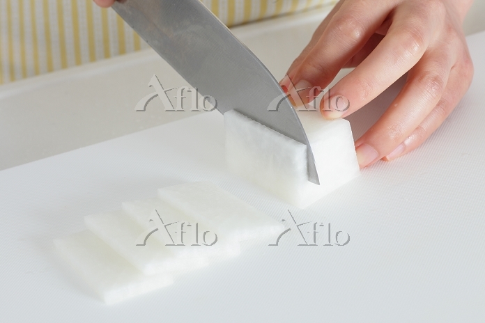 大根の千切り。基本のやり方とスライサー！保存方法やレシピも紹介。やまでら くみこ のレシピ