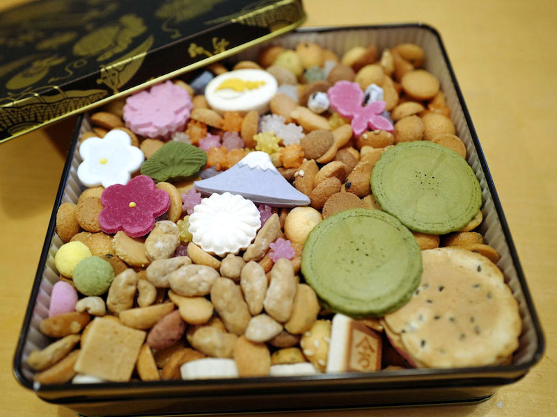 菓子暦 この一年秋田菓子宗家 かおる堂