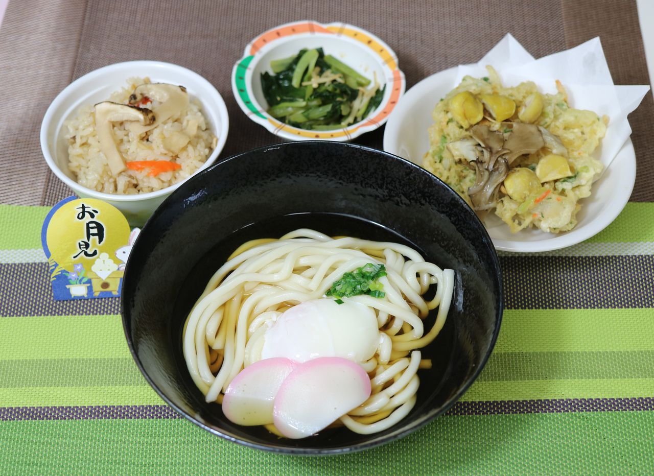 お月見ごはん献立。と 十五夜。 : ちゃんちー家の気ままな日々とおうちごはん Powered by ライブドアブログ