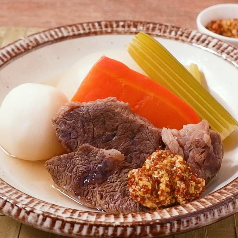 牛すね肉のビーフシチュー圧力鍋なし・デミグラス缶で絶品プロの味レシピらくらし