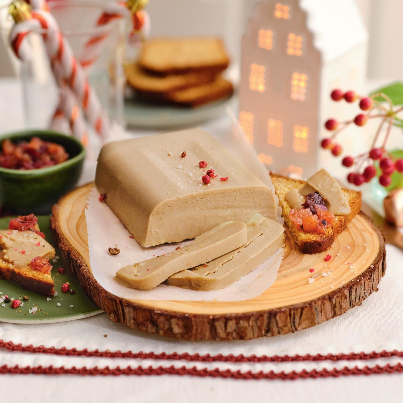 香りと口当たりを引き出すフォアグラのそうじ方法 - 料理王国