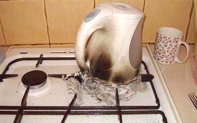 簡単レシピ おもしろアテレコ料理動画- YouTube