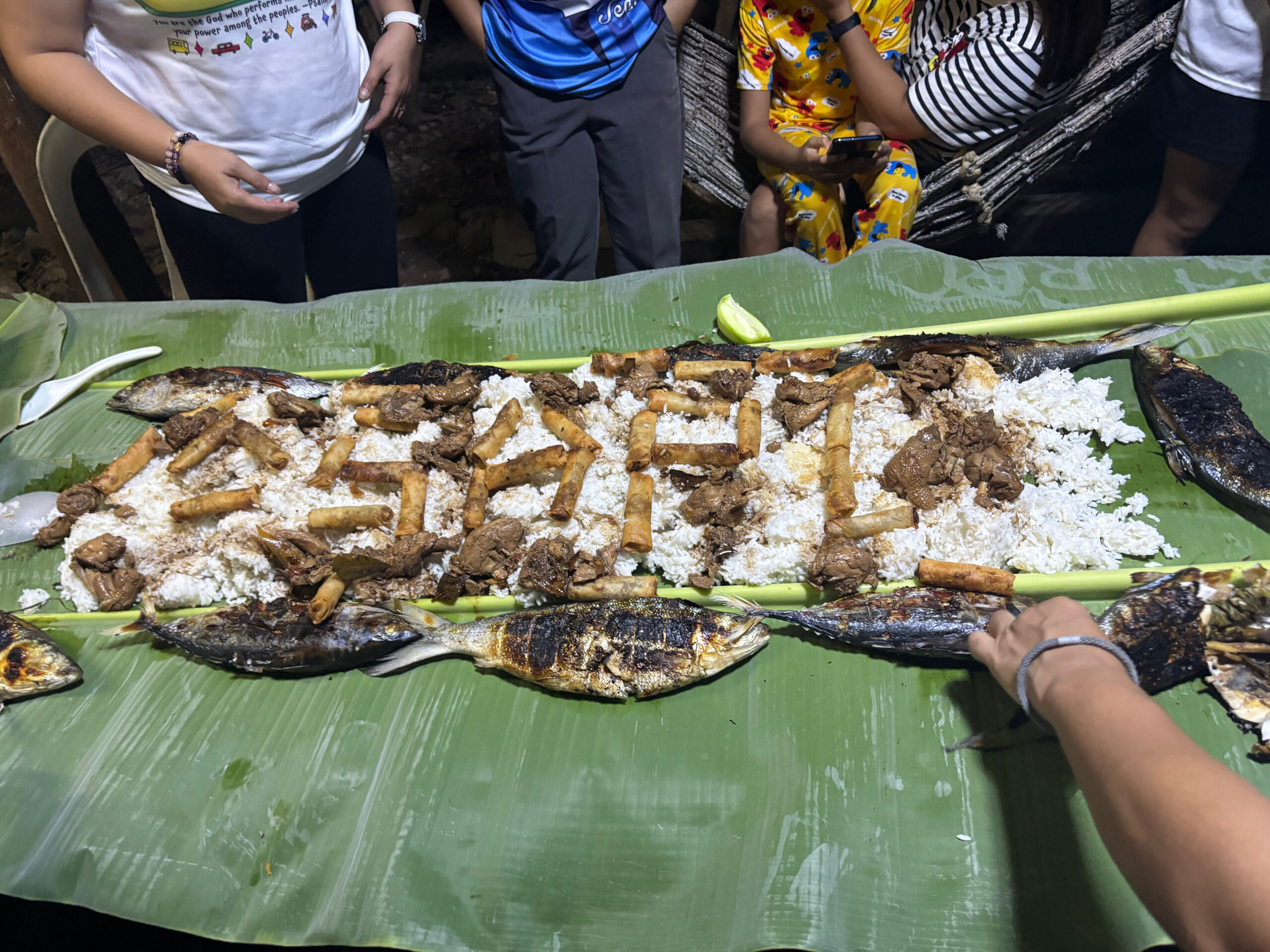 adidas 🐓足の串フィリピン屋台フィリピン料理Philippines観光旅行海外旅行