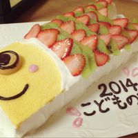 こどもの日に作りたい！初心者にもおすすめな「鯉のぼりケーキ」アレンジおうちごはん