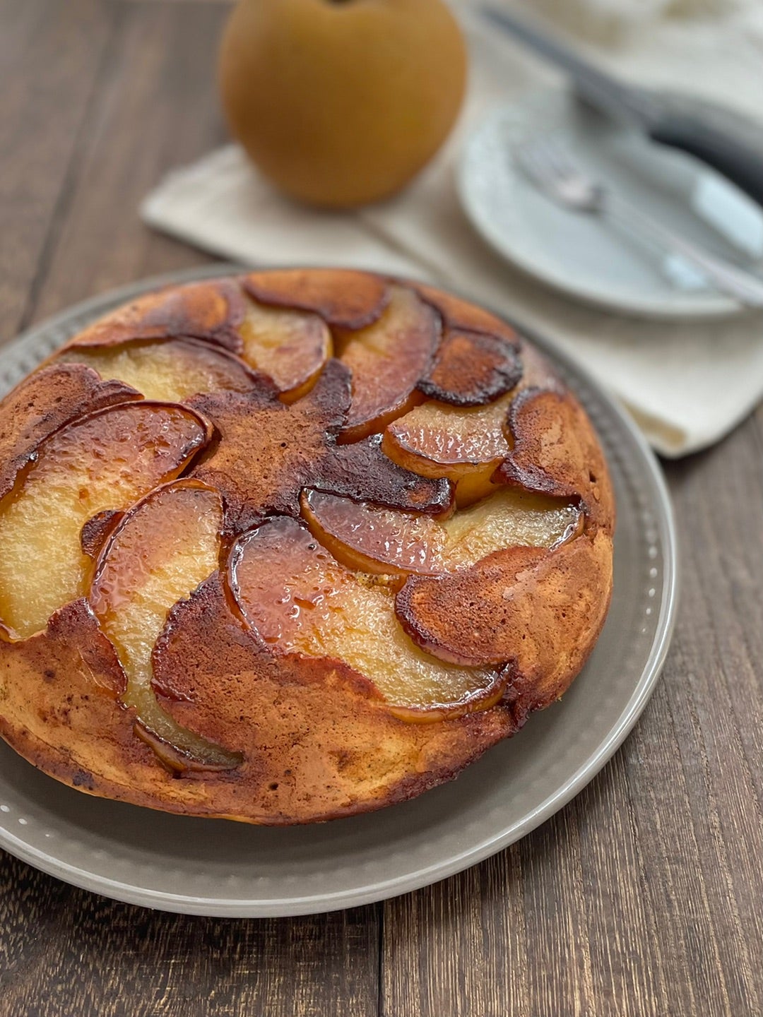 キャラメル梨のフライパン紅茶ケーキ 福島県産幸水 梨元パティシエの砂糖・油ひかえめおやつ