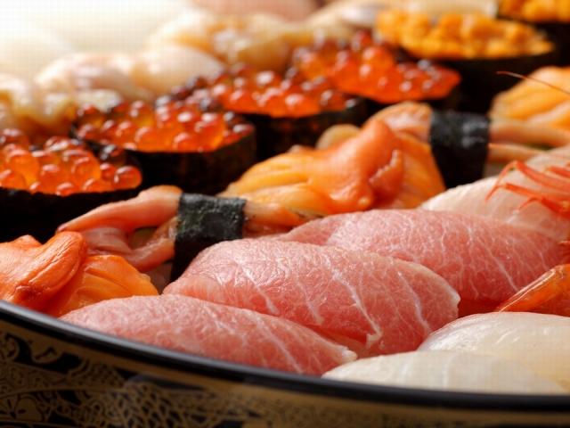 オススメはつけ麺？ きらら寿司 箱堤店 』by 三度一致マン : きらら寿司 箱堤店 - 小鶴新田 回転寿司食べログ