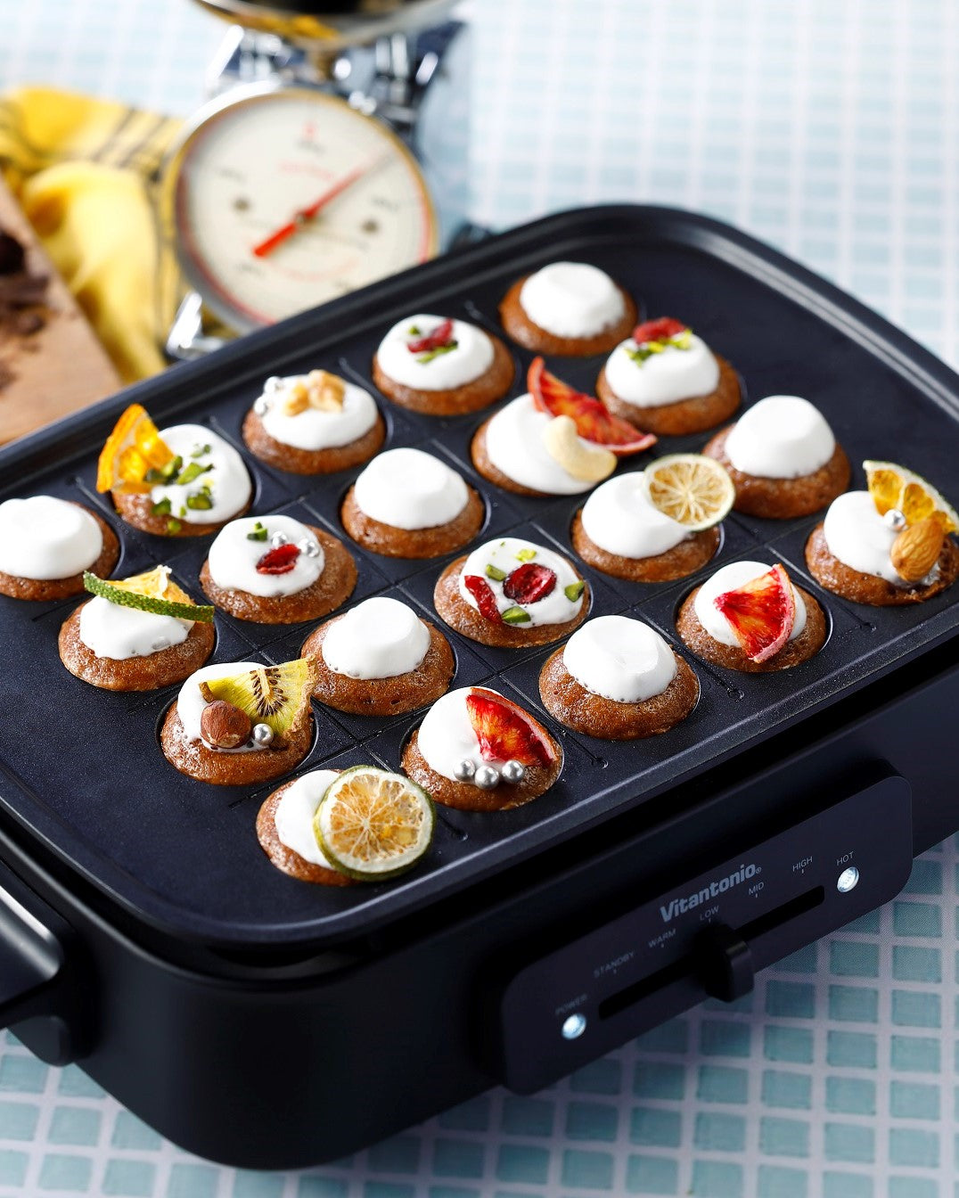 お子さまといっしょに♪ホットプレートおやつ！「焼きりんごのパンケーキ」厳選国産小麦100％kameyo 料理家 かめ代