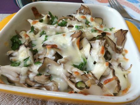 まいたけのベーコンチーズピカタ