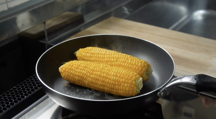 とうもろこしはレンジ加熱がおすすめ！失敗しない手順を紹介