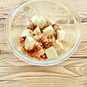 トウチ入りラー油 老干媽 風味豆鼓・油制辣椒 280g ローカンマ・ラウガンマ - 中国・台湾輸入食品のネット通販 KOKYO