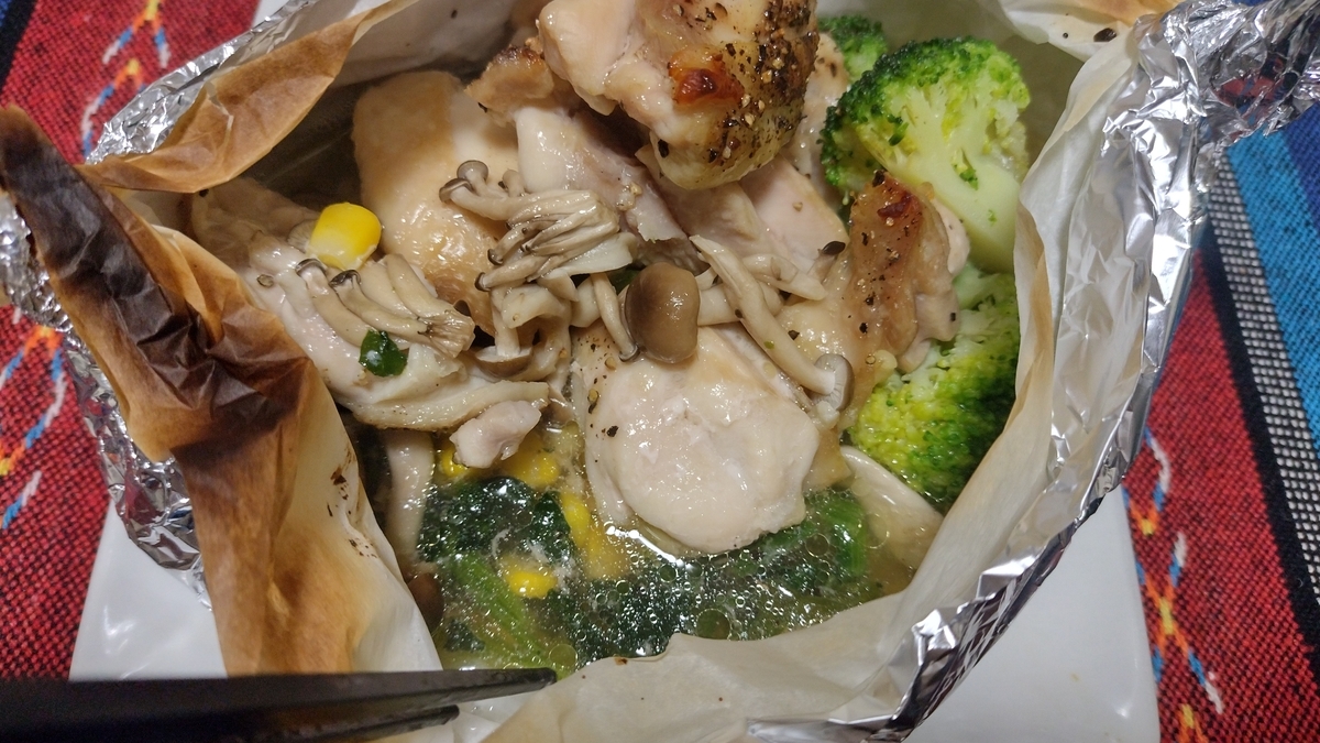 ラクうまゴハン「鶏肉の辛味噌だれオーブンホイル焼き」