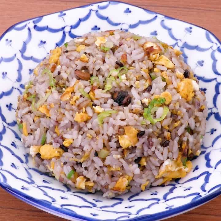 フレッシュトマトと雑穀米のサラダごはん