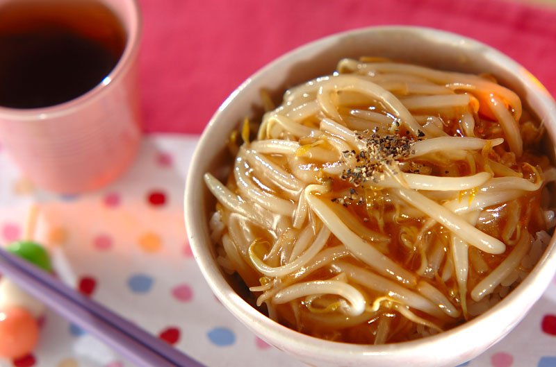 ニラたまもやしのあんかけ丼