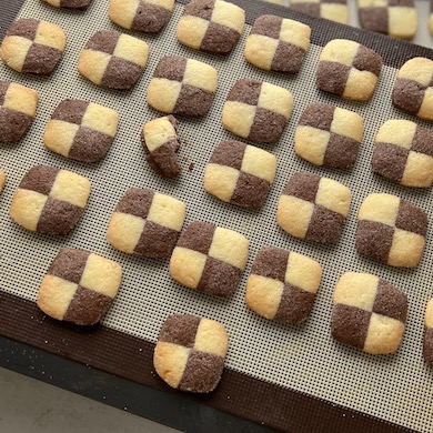 2分動画 英国モチーフがかわいい！ アイシングクッキーの作り方三越伊勢丹の食メディアFOODIE フーディー