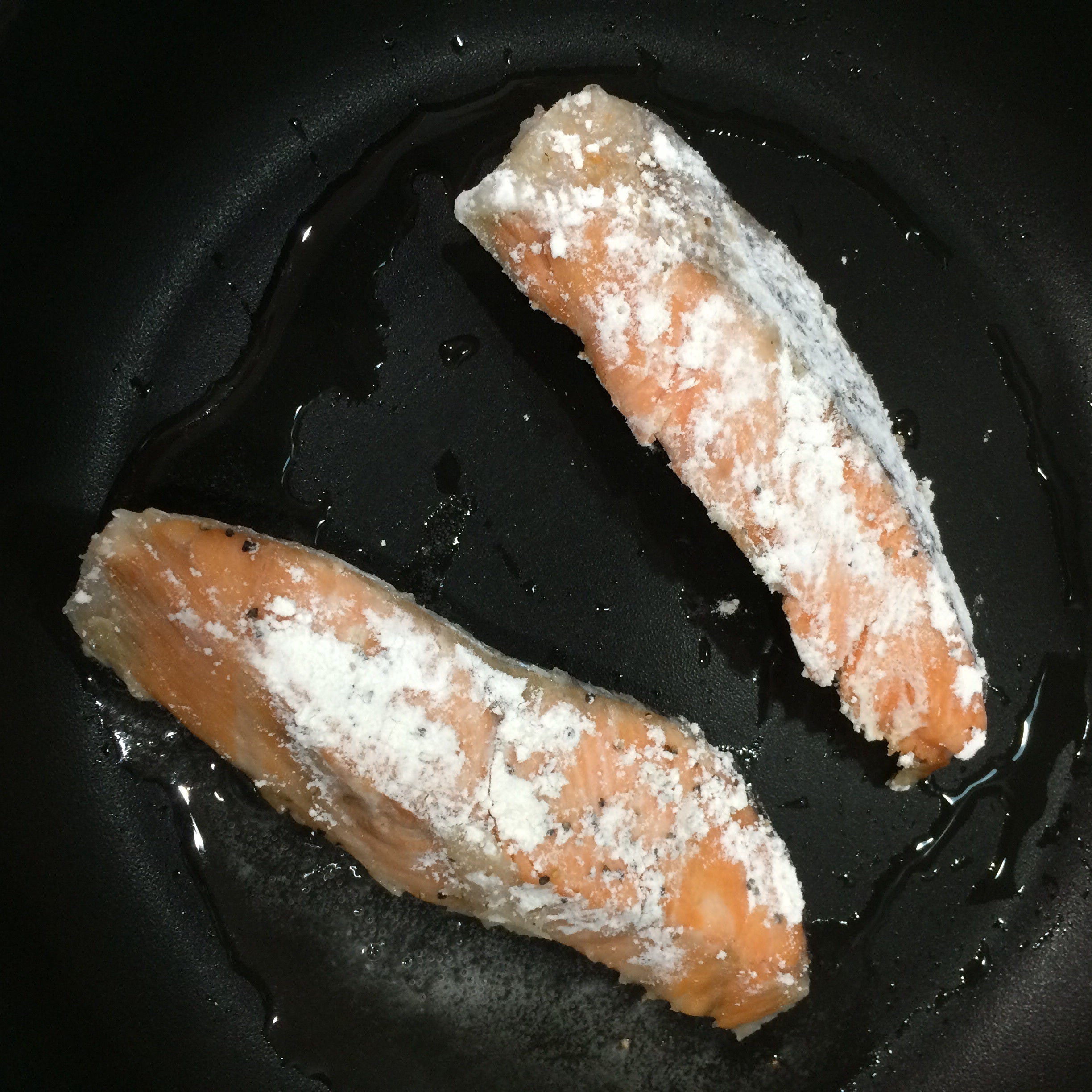 冷凍鮭の簡単ムニエル by つんぽこぺこーりゃクックパッド簡単おいしいみんなのレシピが392万品