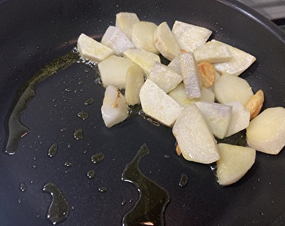 小さいけれど立派なイカです、ヒイカ。横浜丸魚株式会社