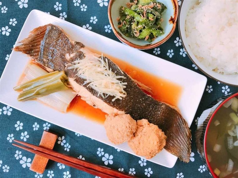 今夜の夕食の献立は｡｡カレイのみぞれ添えに､ほうれん草のお浸しと南瓜のそぼろあんかけのセットわんまいる公式ブログ