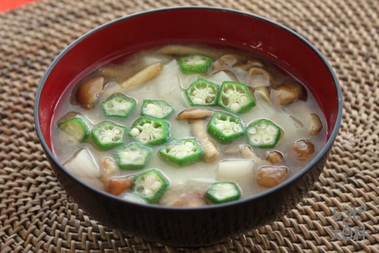 スチームめかぶ入りオクラとろろ汁スーパーマーケット サンプラザ