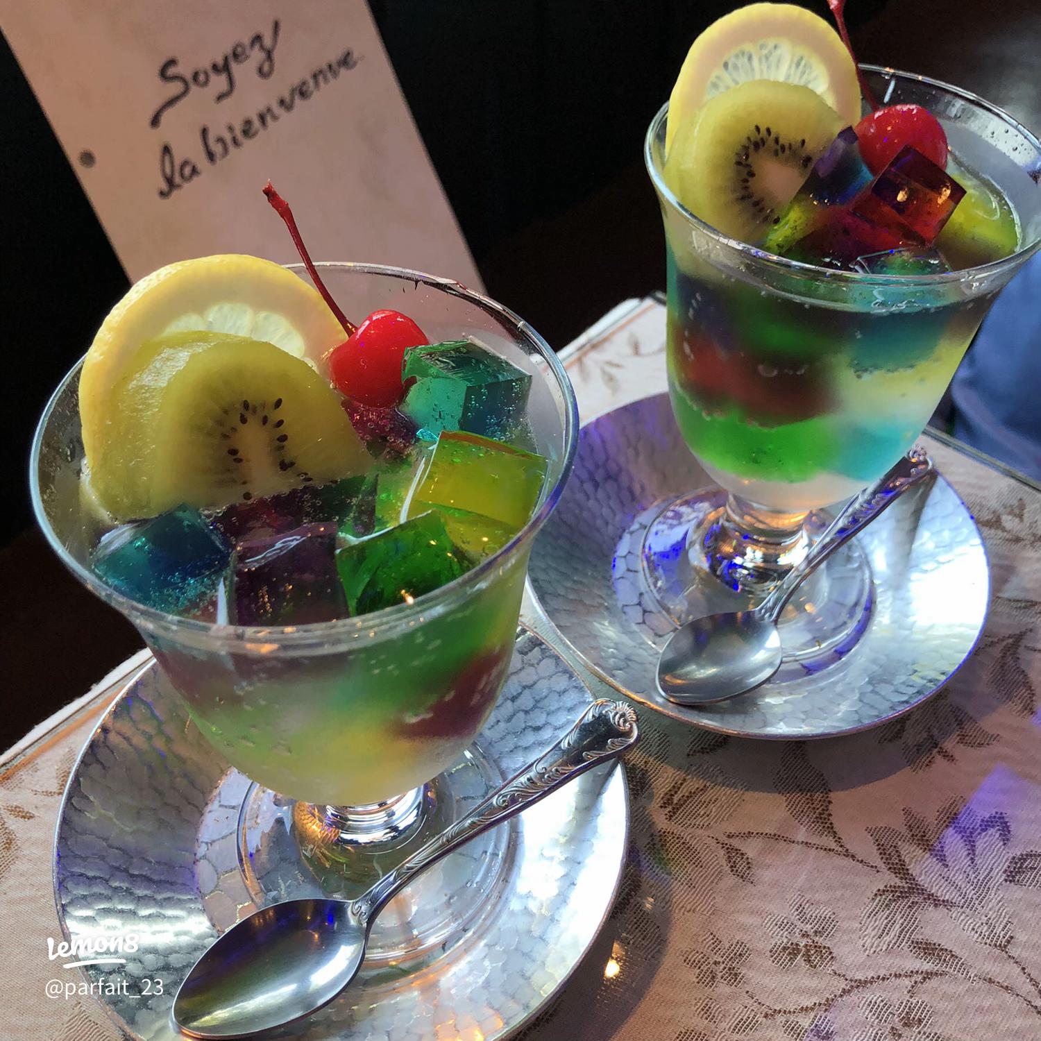 喫茶ソワレ –京都河原町 昭和23年創業の老舗喫茶