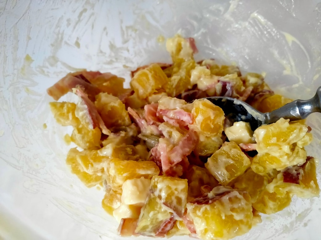 デパ地下を越える さつまいもとチーズのサラダ