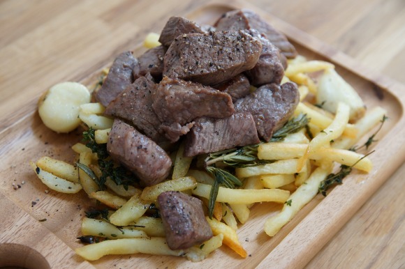 ちょっぴりリッチ♪人気すぎる♪〜トスカーナ風フライドポテト