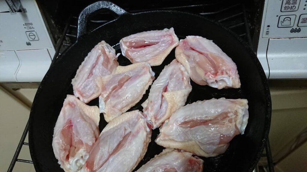 手羽元の海水焼き めちゃめちゃ手軽で旨い料理！ ueo6110r5