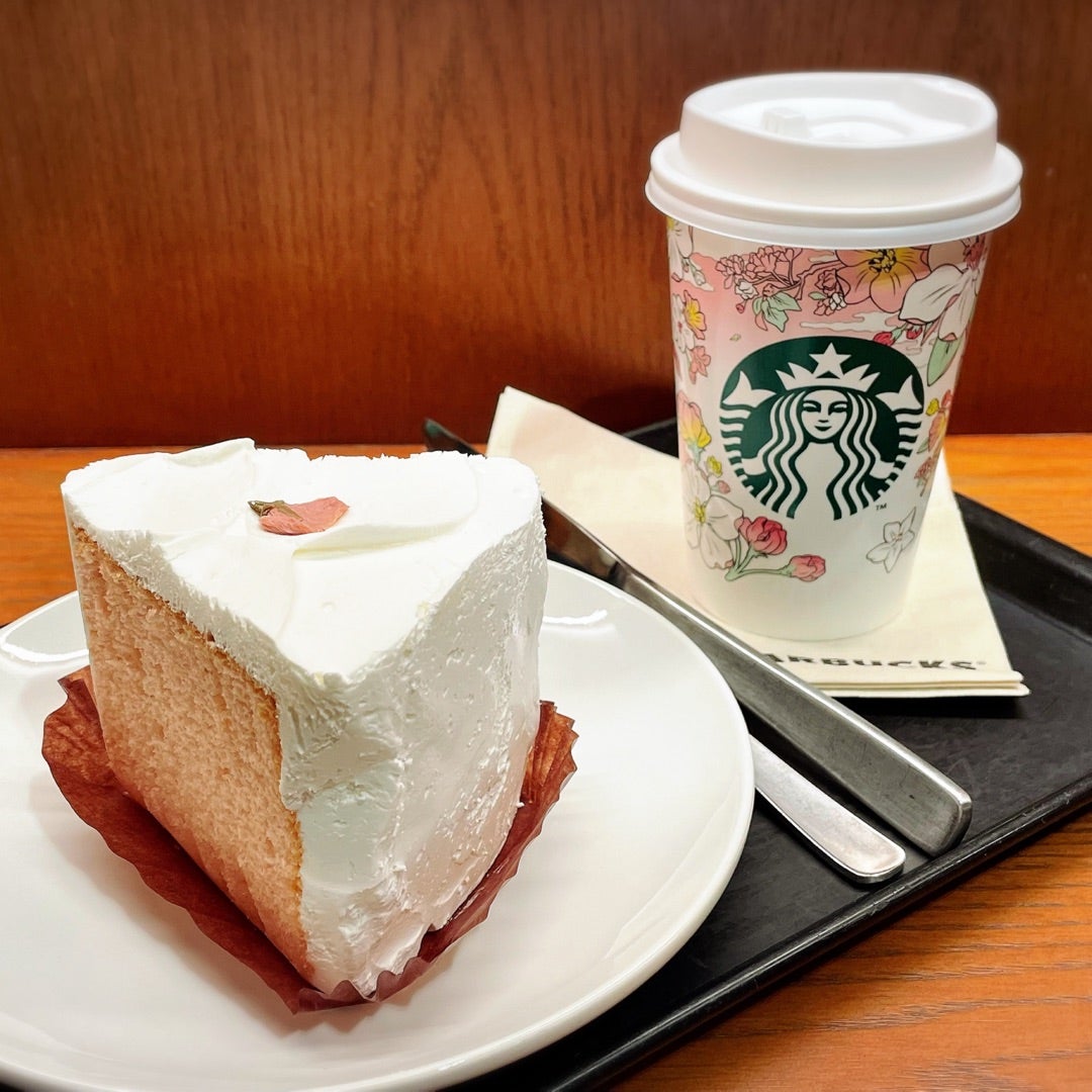 スタバ「SAKURA2022」限定スイーツ、「さくらシフォンケーキ」や「さくらドーナツ」 - ファッションプレス