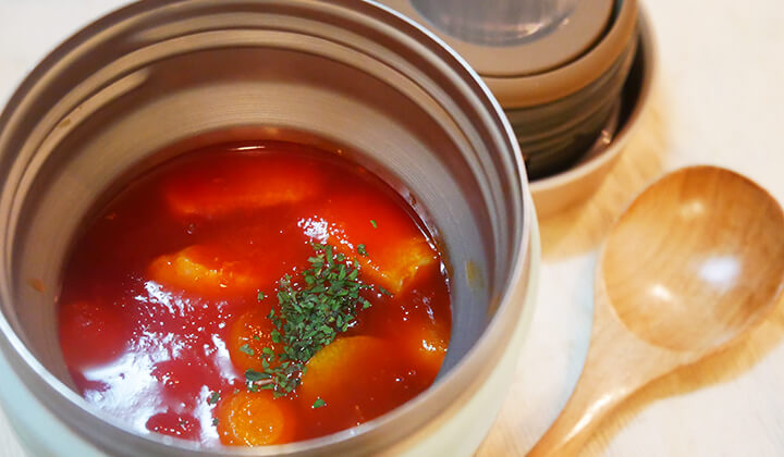 鶏肉と鮭のトマトジュース煮 by rosa_riffクックパッド簡単おいしいみんなのレシピが392万品