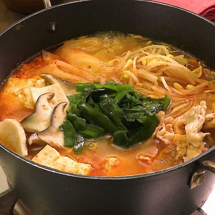 キムチ鍋の人気レシピ おすすめ具材＆変わり種まで26選の人気レシピ・作り方デリッシュキッチン