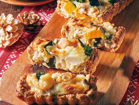 アツとろ〜 ほうれん草とチキンのシーフードグラタンが幸せを呼ぶ♪きょうの晩ごはん、なぁに？ ☆野菜が大好きになるレシピ☆