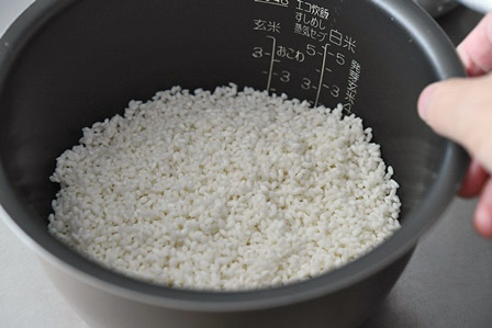 Amazon公式 イチビキ 赤飯おこわ 国産無洗もち米つき 383g×2個 らくらく炊きたて 電子レンジ又は炊飯器で簡単・美味しい お弁当にイチビキおこわ・炊き込みご飯 通販