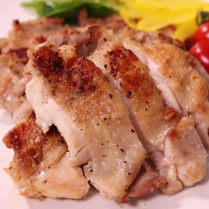 基本からアレンジまで！思わずつくりたくなる「鶏肉 塩コショウ焼き」のレシピ集クックパッド