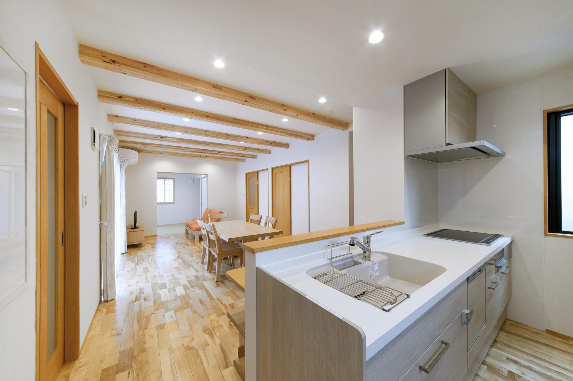 お家焼肉 部屋の匂いを取る方法とは？消臭法・予防法を解説