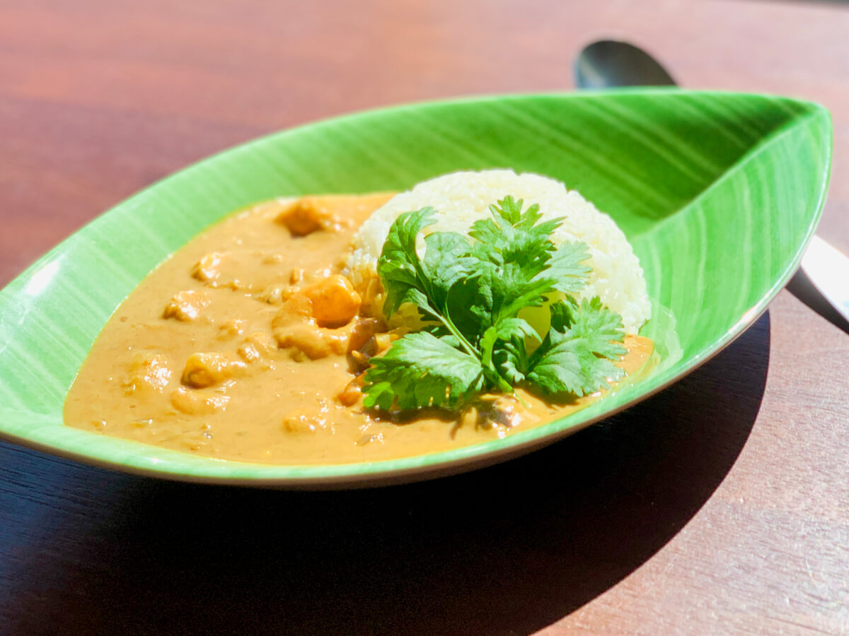 楽天市場 にしきや ガーリックシュリンプカレー ☆お得な5個セット☆'～送料無料～中辛 ハワイのB級グルメ カレーえび ココナッツミルク レトルトnishikiya ニシキヤ : よろずや十五夜 楽天市場店